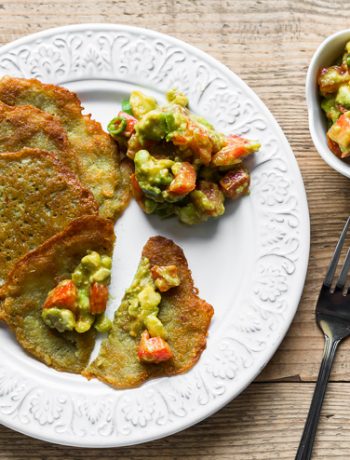 Placki ziemniaczane z guacamole przepis | imbirowy Garnek