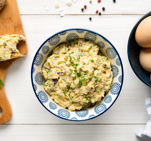 Pasta jajeczna | Przepis | Imbirowy Garnek