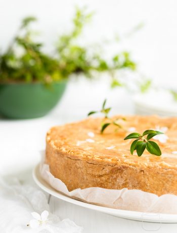 Meat pie z mięsem mielonym i warzywami | Przepis | Imbirowy Garnek