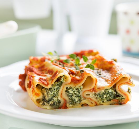 Cannelloni ze szpinakiem i ricottą | Przepis | Imbirowy garnek