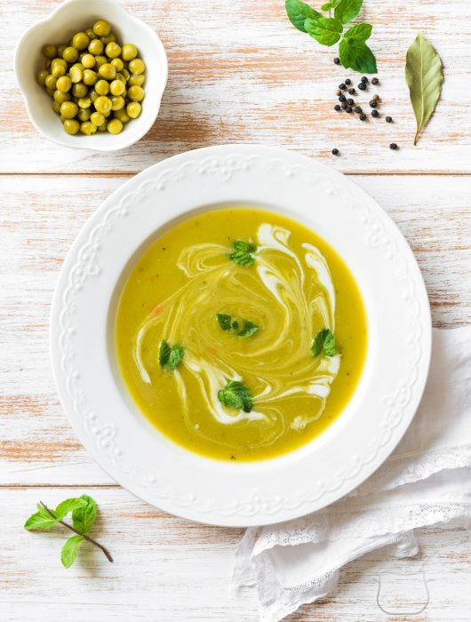 Zupa z zielonego groszku | Imbirowy Garnek
